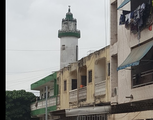 MOSQUÉE RAHMANE KOUMASSI REMBLAIS